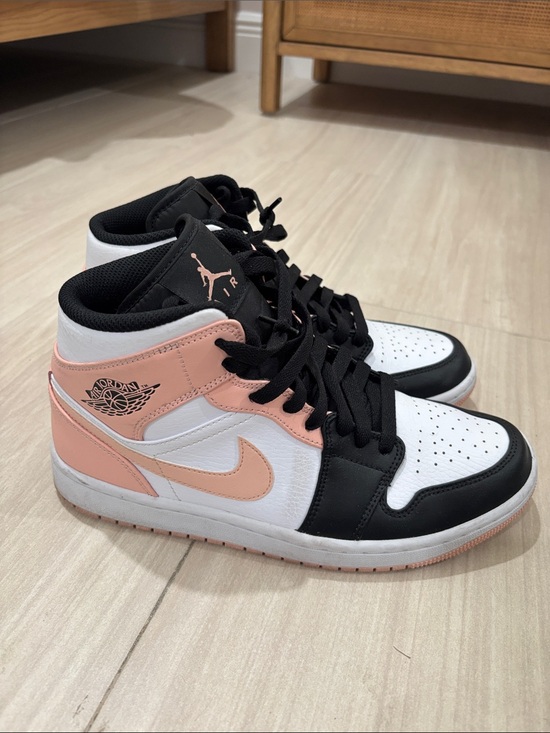 Jordan Shoes - Air Jordan 1 Mid 'Crimson Tint'